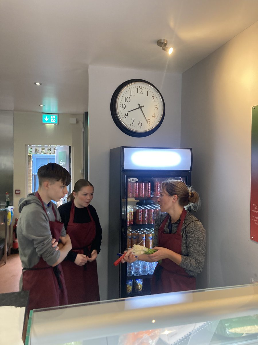 artilleryyc's tweet image. Four young people started their paid work experience programme today in our social enterprise Cafe. Fourteen young workers will take part throughout July and August learning to bake and cook, handle payments and deal with customers…youth work done differently…