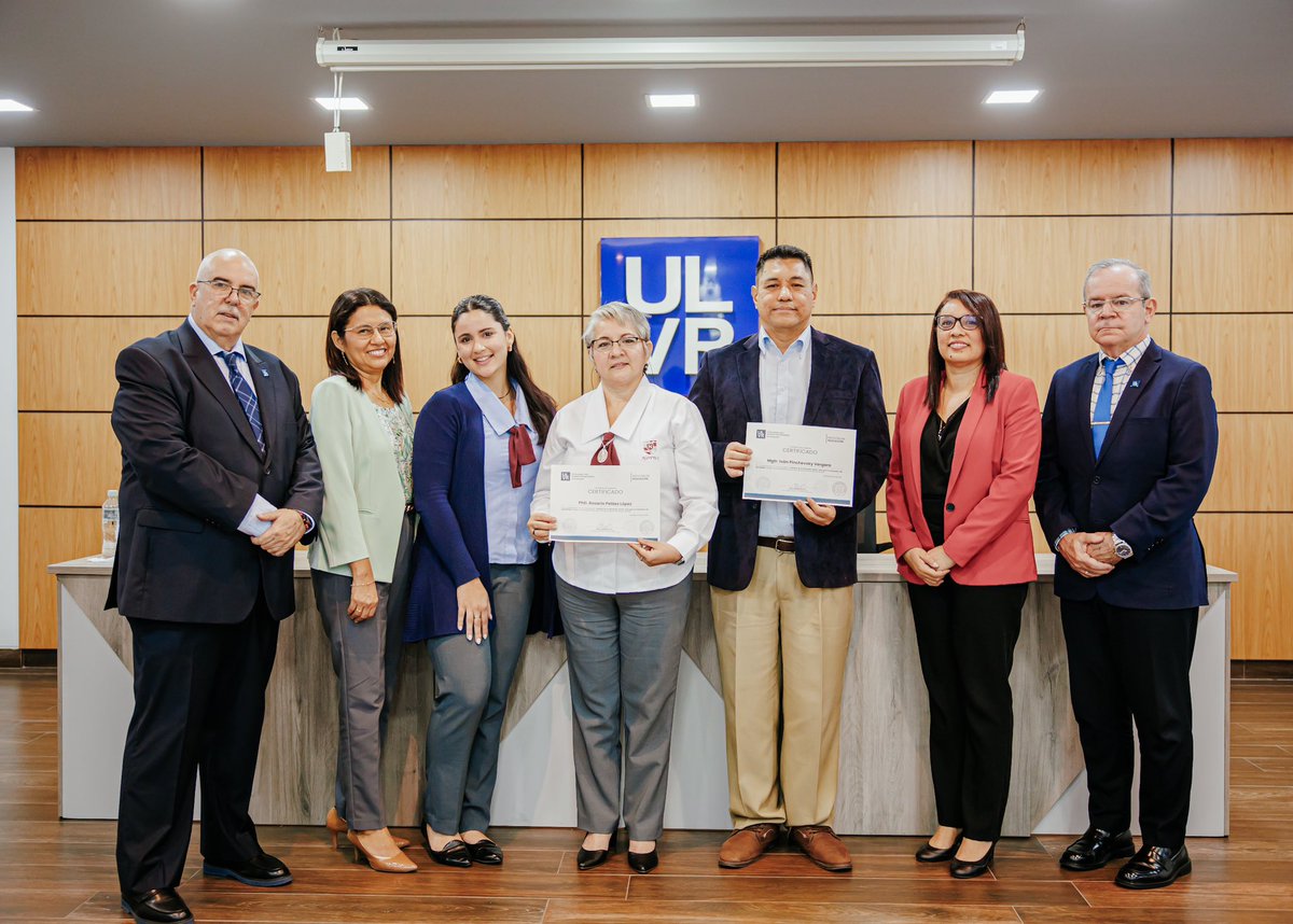 🎓✨ Evento Pedagógico:
"Desafíos de la educación actual: retos para la evaluación del aprendizaje"
Con la participación especial de la PhD. Rosario Pélaez 🙌
Un espacio para reflexionar, aprender y transformar la educación. 🌱📚

#EducaciónConSentido #ULVR #InnovaciónEducativa