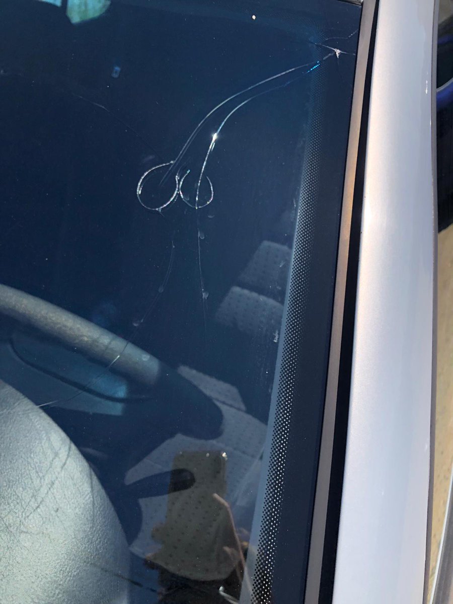 orospu evladinin biri cama tas atmis azcik daha nizami atsa benim dalgaya benzeyecek