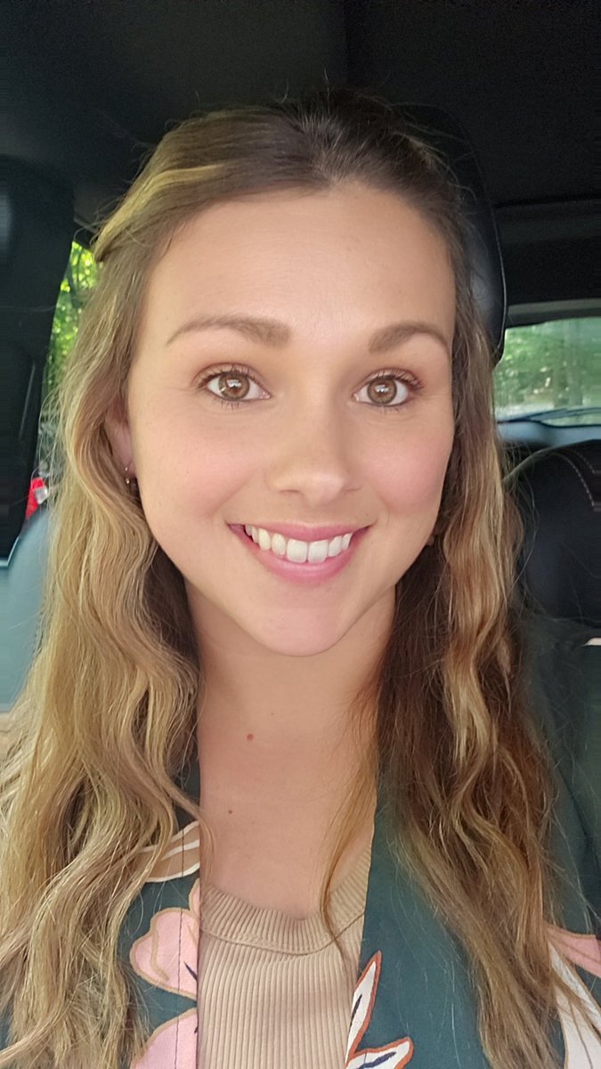 Maryj47872's tweet image. It's been a busy week already! My daughter has driver's training every day. I helped my sister do some more moving, and now my son has a basketball scrimmage!