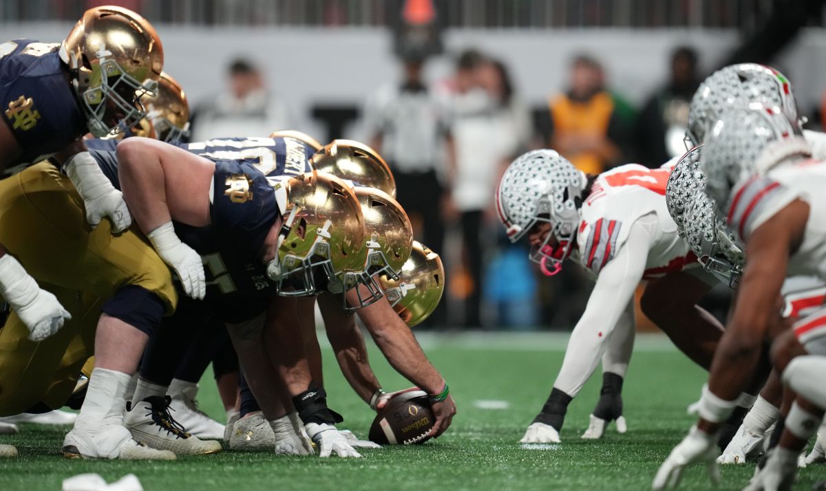 Eric Hansen (@ehansennd) on Twitter photo #NotreDame Football Live Chat is back and now under the <a href="/BGInews/">BlueandGold.com</a> banner. So, Thursday at noon ET at blueandgold.com. Still no 17-part questions or whining allowed, but the question portal is already open at the link below ...
live.jotcast.com/chat/notre-dam… #NotreDame Football Live Chat is back and now under the <a href="/BGInews/">BlueandGold.com</a> banner. So, Thursday at noon ET at blueandgold.com. Still no 17-part questions or whining allowed, but the question portal is already open at the link below ...
live.jotcast.com/chat/notre-dam…