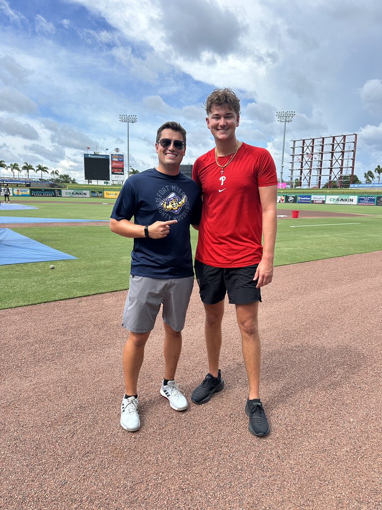 Andrew Pawling (@andrewpawling10) on Twitter photo Good time catching up with <a href="/VilleMarauders/">Millersville Marauders</a> alum Zack Tukis before tonightās Mussels and Threshers game ā¾ļø
Roll Ville <a href="/coachshehan/">Jon Shehan</a> š“āā ļø Good time catching up with <a href="/VilleMarauders/">Millersville Marauders</a> alum Zack Tukis before tonightās Mussels and Threshers game ā¾ļø
Roll Ville <a href="/coachshehan/">Jon Shehan</a> š“āā ļø