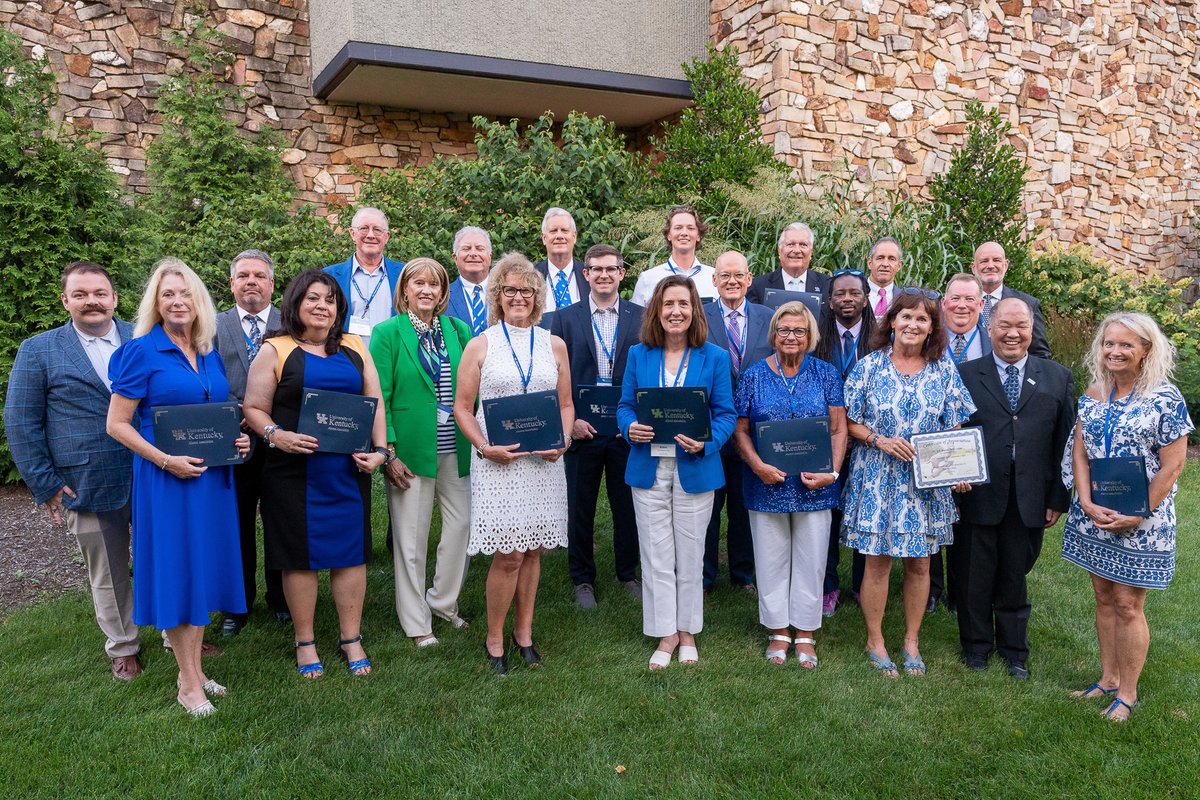 Congratulations to all the alumni clubs who were honored at our Alumni Service and Club Awards Banquet!

Alumni clubs are a vital part of keeping the Big Blue Nation united. Read more about their work at ukalumni.net/2025ClubAwards!