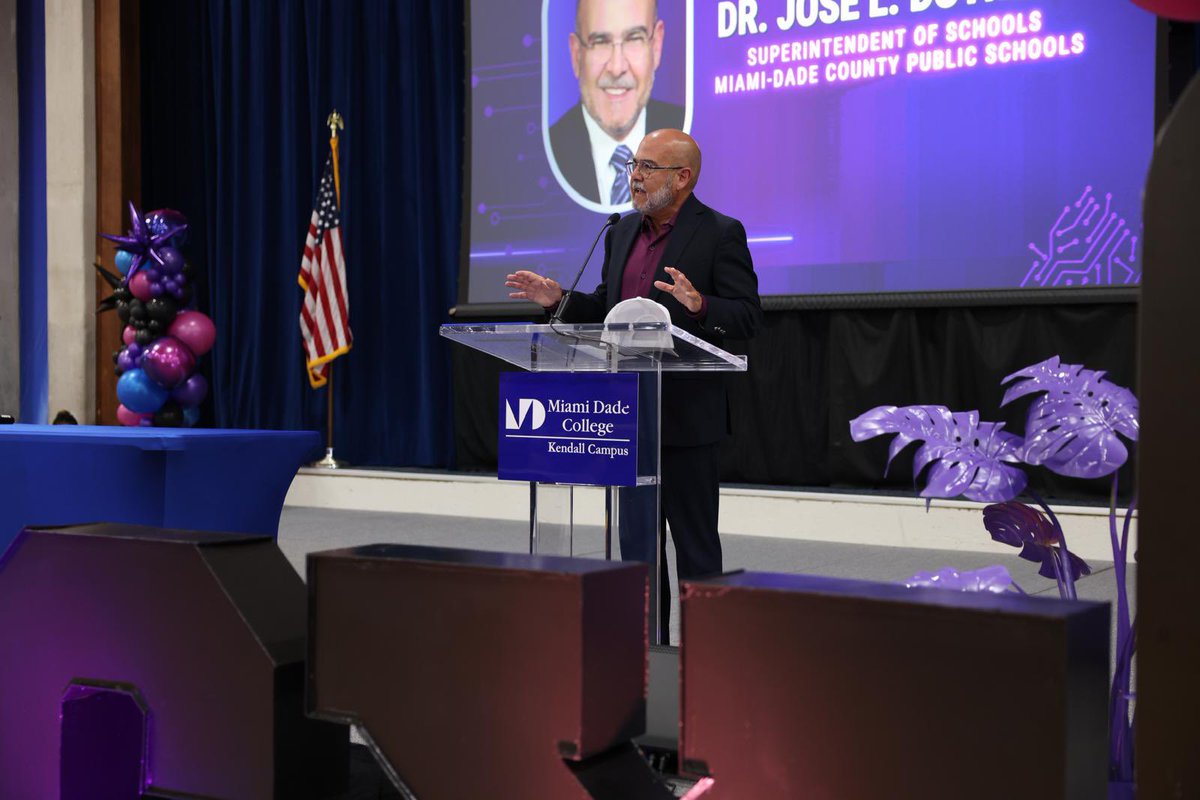 SuptDotres's tweet image. The energy at @Synergy_MDCPS 2025 today was contagious! Fueled by The Coherence Effect: Power of One, Impact of Many, we gathered as one team—with one vision—to spark inspiration across our district. With innovation, bold new programs, and a renewed focus on excellence, we’re…