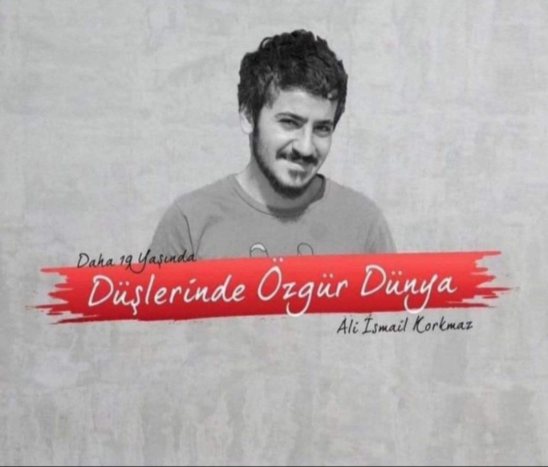 doriangraybo's tweet photo. Sana vuran eller kökünden kırılsın. 
Sen hep 19 yaşındasın. 
Kardeşimsin, seni unutturmayacagiz.  #aliismailkorkmaz 🙏🏽 https://t.co/umRzvUm20G