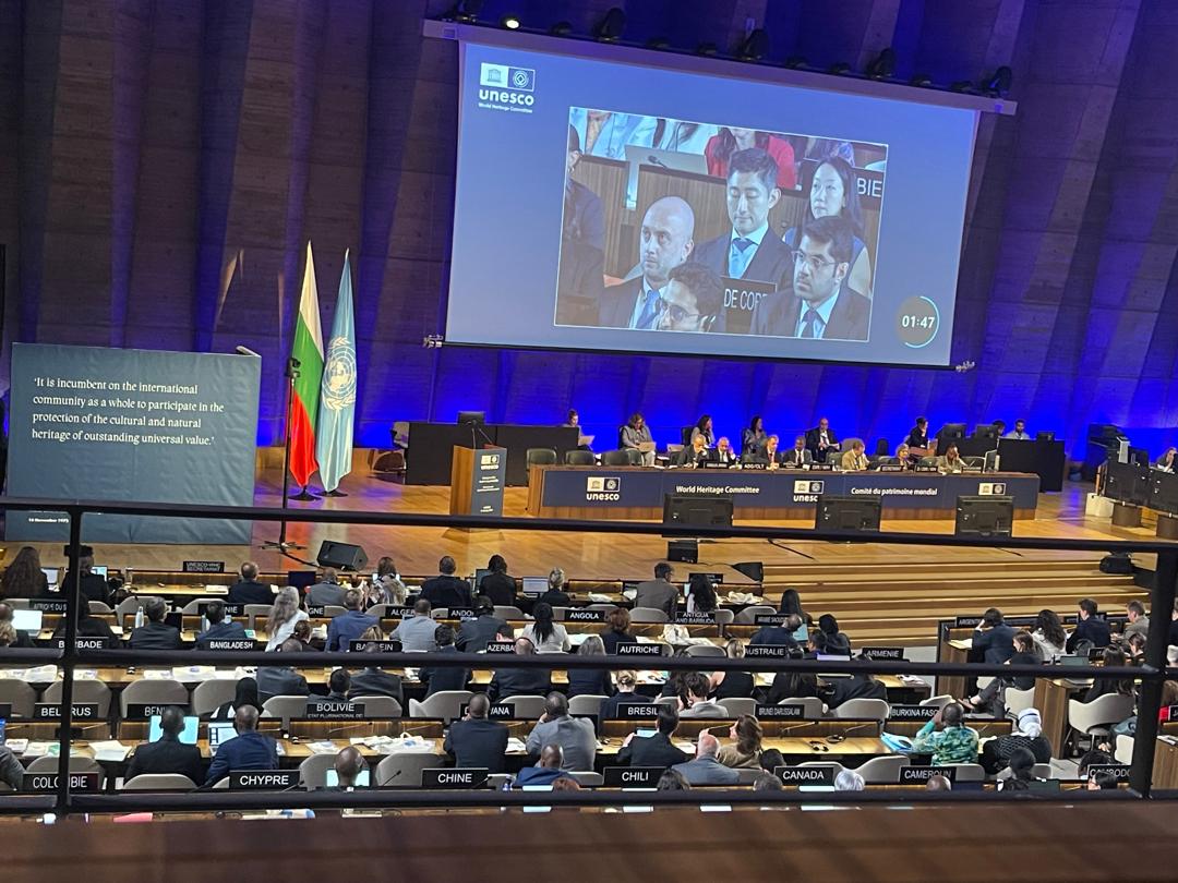 Today at the <a href="/UNESCO/">UNESCO 🏛️ #Education #Sciences #Culture 🇺🇳</a> HQ in Paris, our CEO @Cyrus_Kabaale raised urgent concerns on the impact of the #EACOP pipeline on the Ngorongoro Conservation Area. Though EACOP doesn't cross it directly, pollution in nearby Lake Eyasi could threaten this World Heritage Site. #StopEACOP