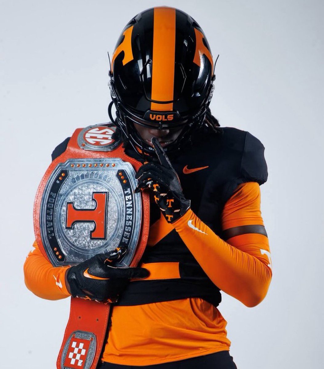 AustinPriceless's tweet image. We got all kinds of commitments happening on Rocky Top! The most recent two detail why @Vol_Football and @Vol_Baseball were perfect for them!
Jowell Combay: on3.com/teams/tennesse…
Mark Hindy: on3.com/teams/tennesse…