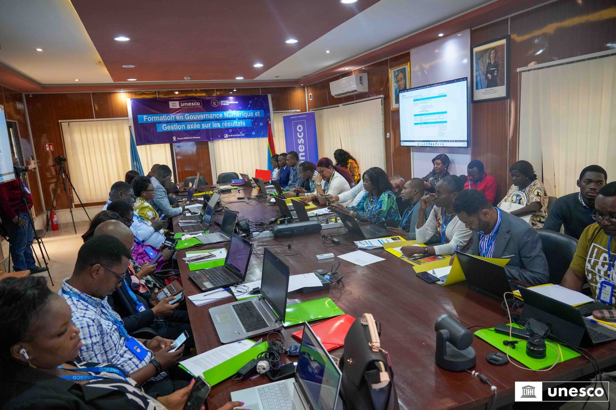 UNESCO RDC (@unescokinshasa) on Twitter photo 📍Gouvernance Numérique et Gestion Axée sur les Résultats : 30 Agents et cadres de l’administration publique se perfectionnent
✔️Du 9 au 10 juillet 2025, l’#UNESCO, en collaboration avec le Secrétariat Général du <a href="/Com_mediasRDC/">Ministère de la Communication et Médias/RDC</a>, renforce les capacités des agents et cadres de 📍Gouvernance Numérique et Gestion Axée sur les Résultats : 30 Agents et cadres de l’administration publique se perfectionnent
✔️Du 9 au 10 juillet 2025, l’#UNESCO, en collaboration avec le Secrétariat Général du <a href="/Com_mediasRDC/">Ministère de la Communication et Médias/RDC</a>, renforce les capacités des agents et cadres de