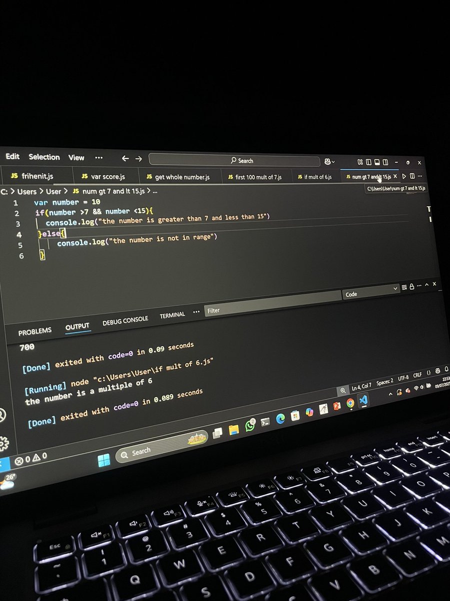DeveloperJohnn's tweet image. 🔍 Between 7 and 15? Let’s Check!
Created a function to check if a number is greater than 7 and less than 15. Simple conditions, sharp logic! #BeginnerCoding