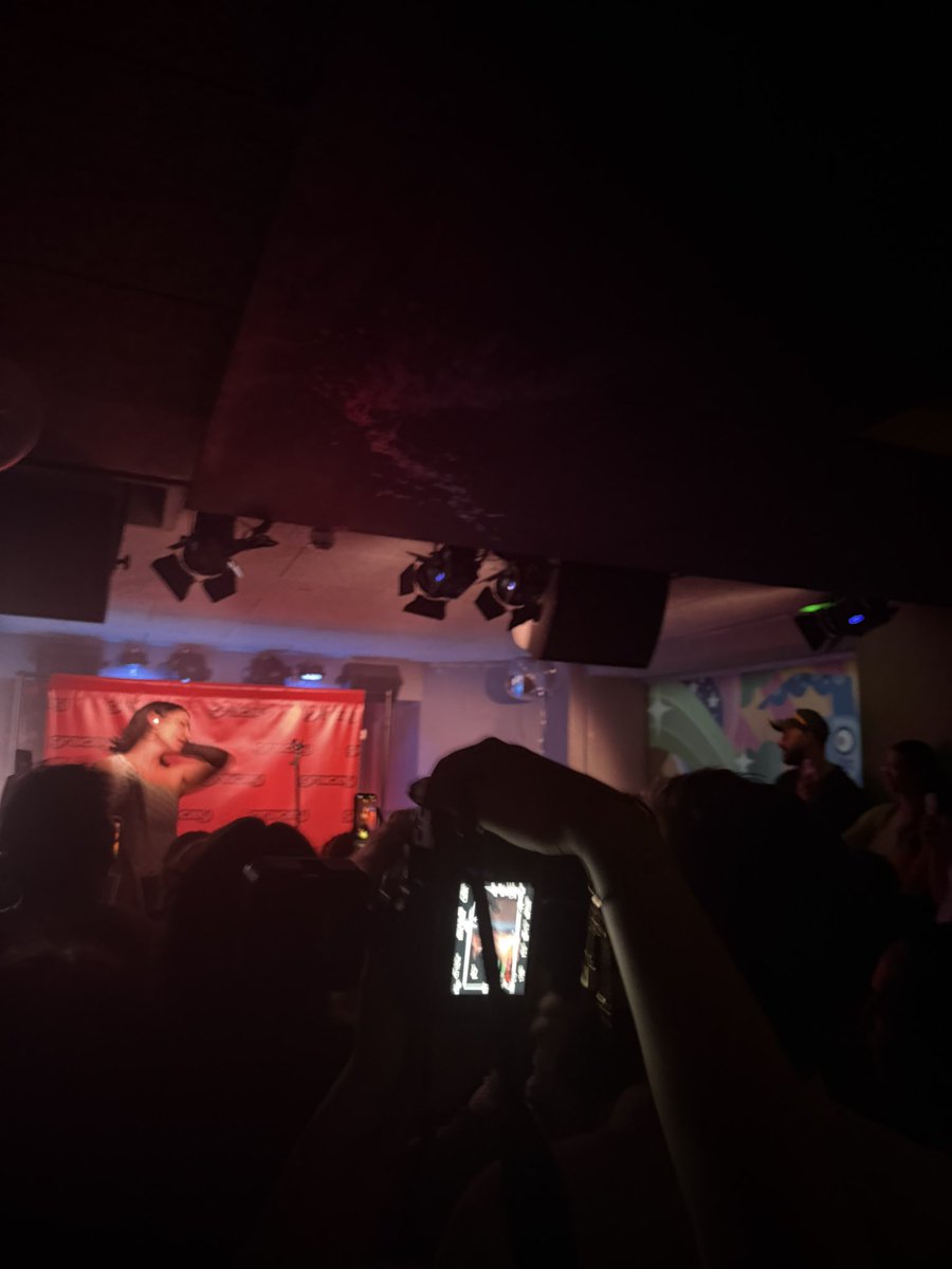 needyspinnin's tweet photo. ladybug !!!!! @GRACEYmusic_ so proud of u 🐞🐞🐞❤️❤️✨✨✨ https://t.co/auDjh8zAYn