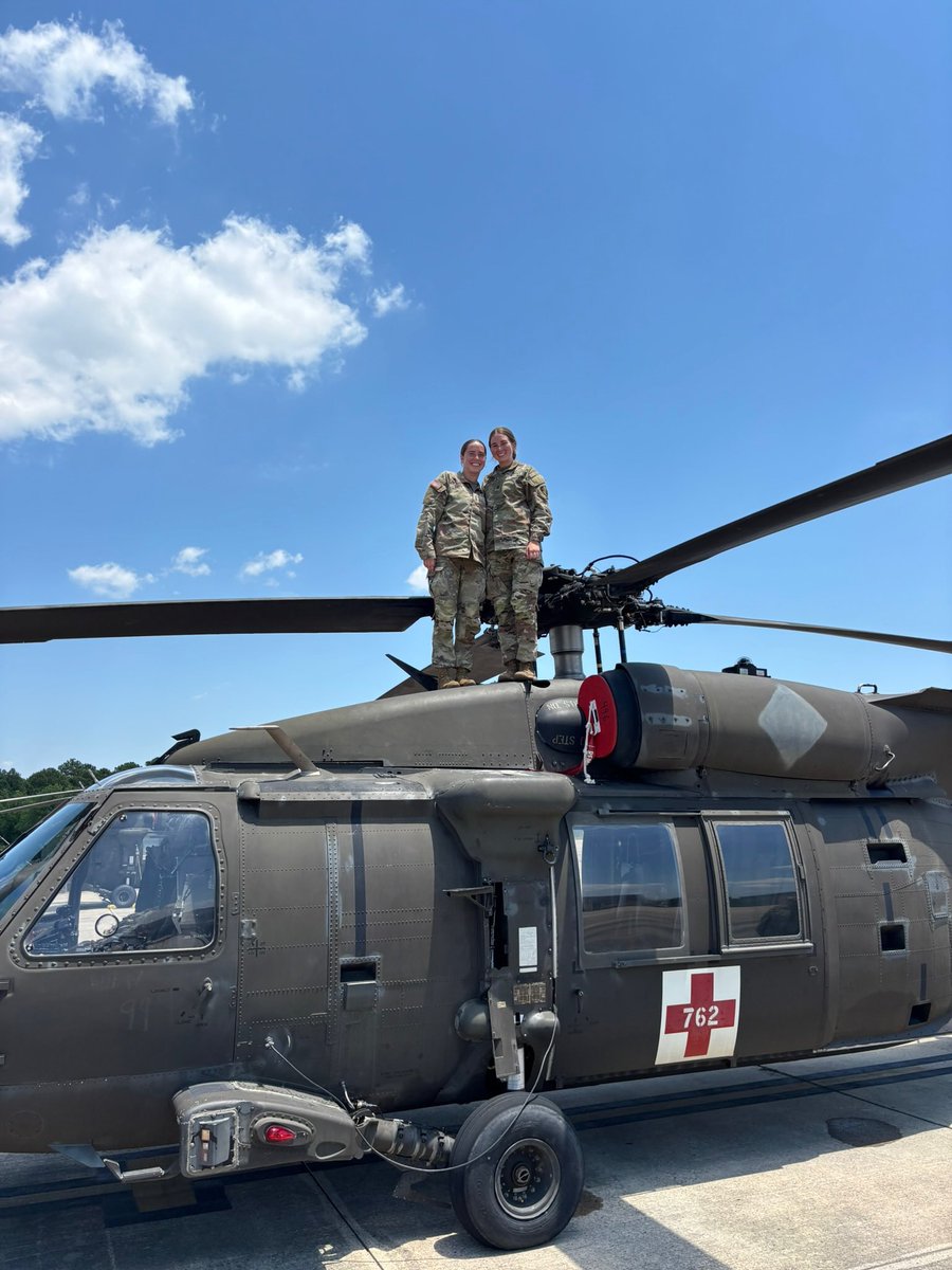 Three of our rising Firsties: Brigid Duffy, Gabi Lassiter and Payton Whitney went to CTLT together at Fort Bragg in North Carolina. 

Here is a little peek into their experiences this summer 👀

#GoArmy