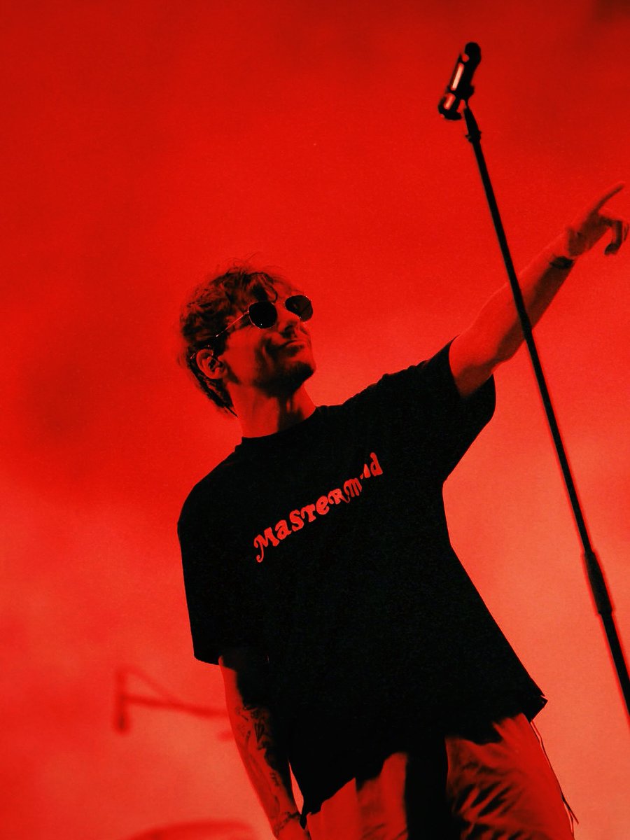 LSBRTourUpdate's tweet photo. 📸| Fotos do Louis hoje no #EjektFestival!

©️Mariza Kapsabeli https://t.co/dqrM47s4wi