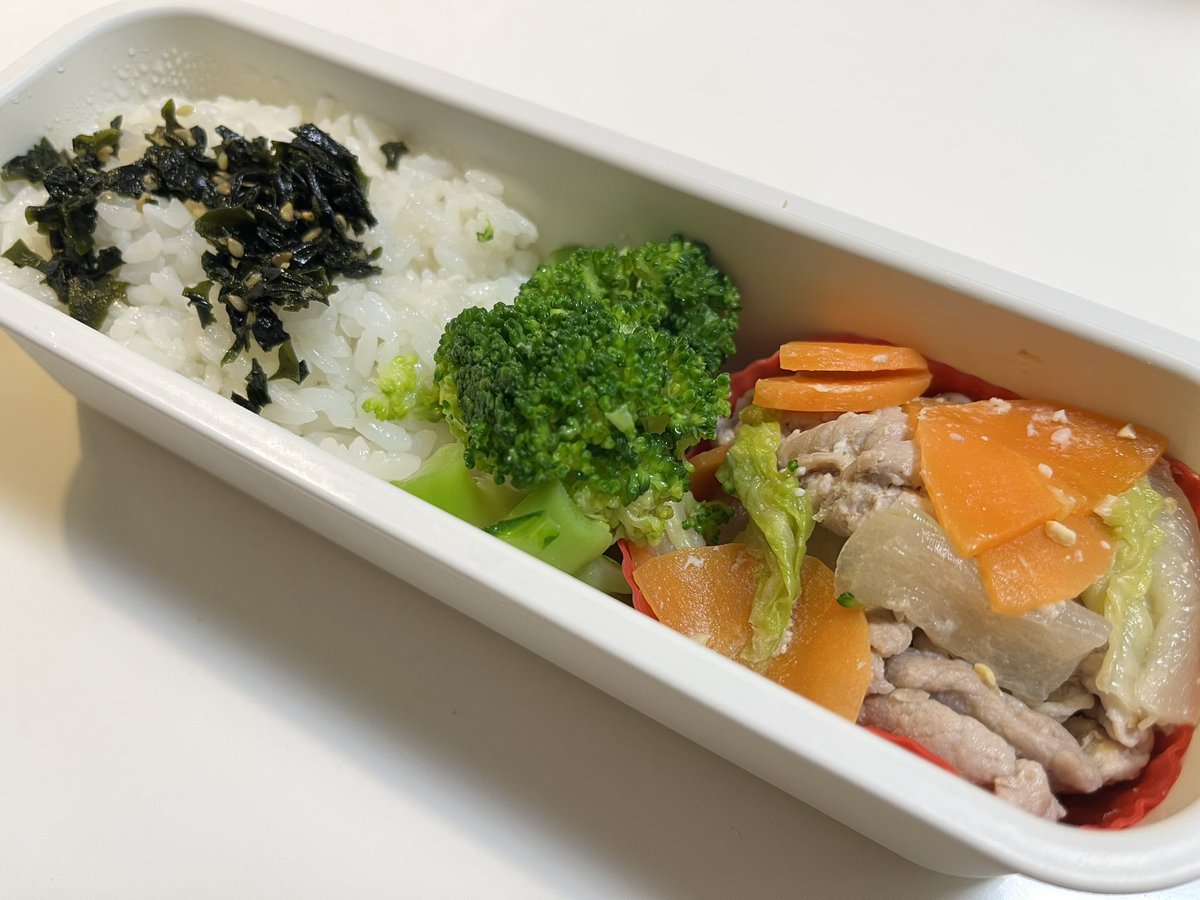 _umi_cd_'s tweet photo. 7/10(木)🌤️お弁当

味噌マヨ炒め
ブロッコリー
味噌汁

みそみそ！😳 https://t.co/A6i783Ngff