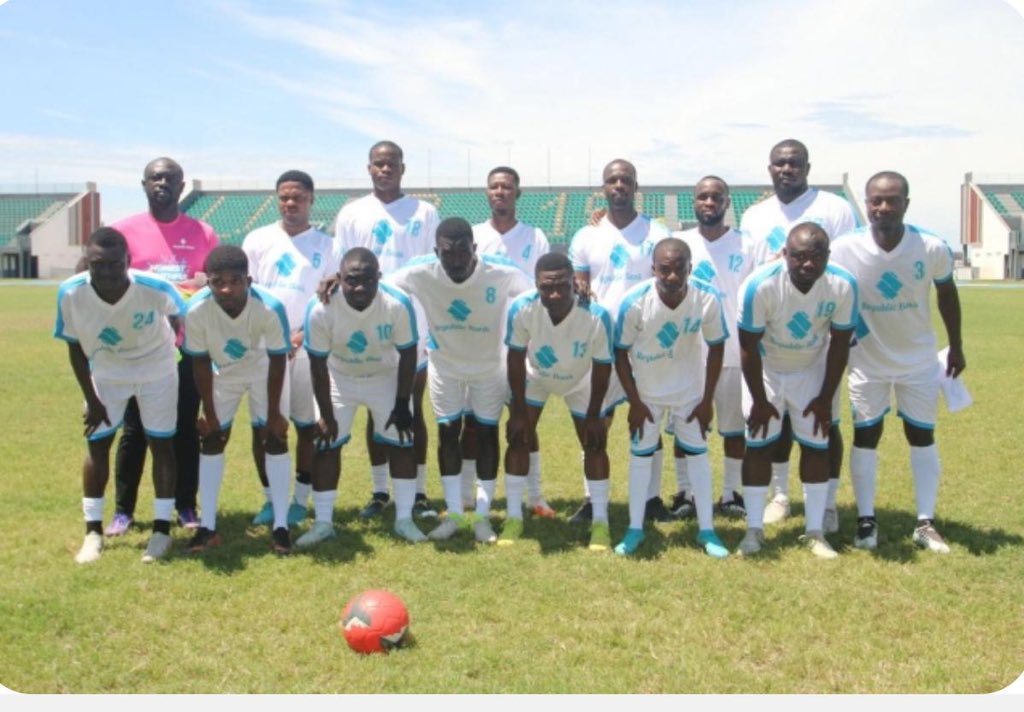 Proud RBGH moment!🎉👏🏾🎊🙌
Congratulations to Ebankese FC the defending champions, for lifting the trophy once again.🙌