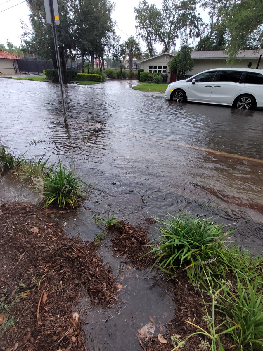 #firstalertwx as much as 4" of rain in only an hour = St. Augustine flooding <a href="/ActionNewsJax/">ActionNewsJax</a> <a href="/WOKVNews/">WOKV News</a> - pics from Bonnie Hayflick