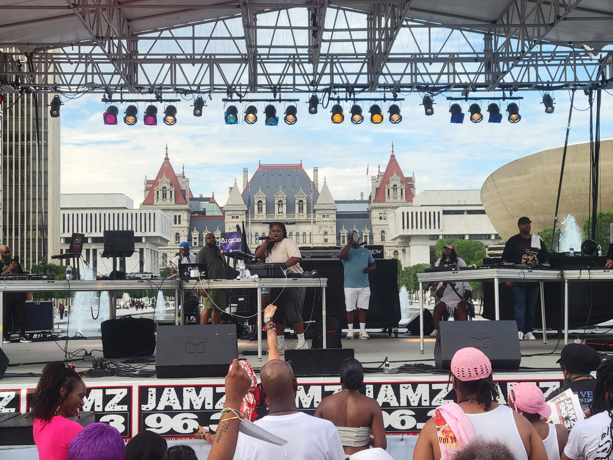 Jamz 96.3 (@jamz963) on Twitter photo The Capitol Concert Series is under way at the Empire State Plaza <a href="/RealDougEFresh/">Doug E. Fresh</a> <a href="/RealNiceNSmooth/">Nice & Smooth</a> The Capitol Concert Series is under way at the Empire State Plaza <a href="/RealDougEFresh/">Doug E. Fresh</a> <a href="/RealNiceNSmooth/">Nice & Smooth</a>