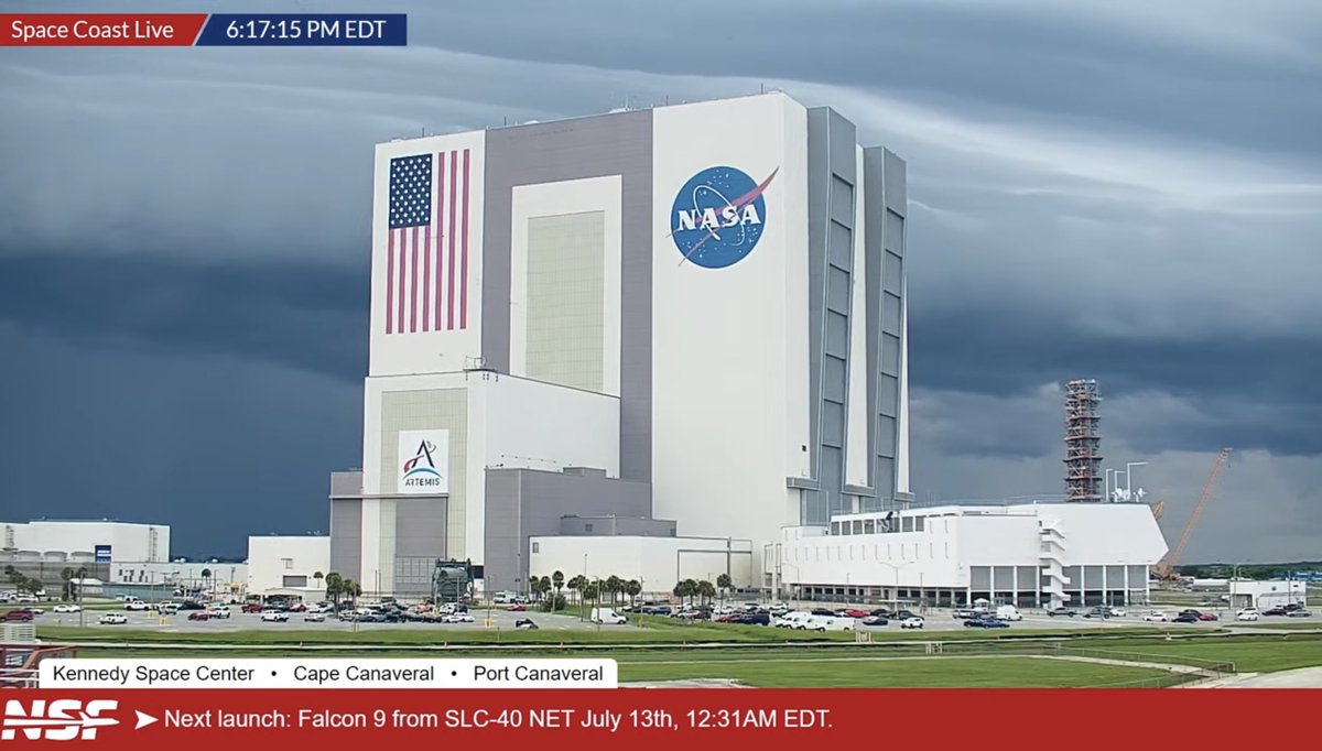 Classic afternoon/evening Florida behavior. Nice little front approaching the Kennedy Space Center now. 

📺 - nsf.live/spacecoast
