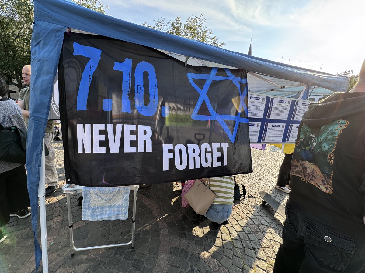 #bn0907 #Bonn 
Unsere wöchentliche Mahnwache/Kundgebung #GegenJedenAntisemitismus  ✡️ 🇮🇱
#BringThemHome 🎗️✡️🇮🇱
#FreeTheHostages #FCKHMS #FreeGazaFromHass #RapeIsNotResistance #BelieveIsraeliWomen #JinJiyanAzadi  #bn0907