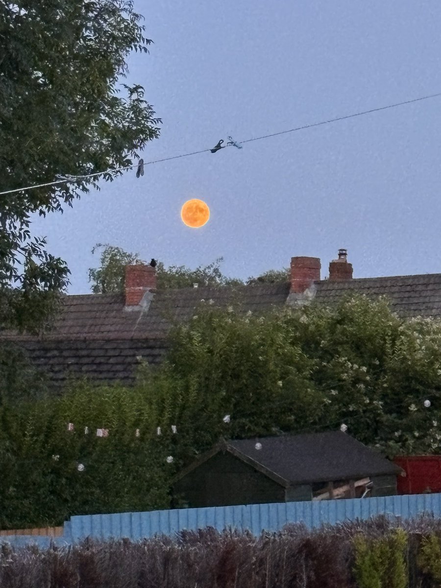 Funky moon tonight over Swansea tonight!