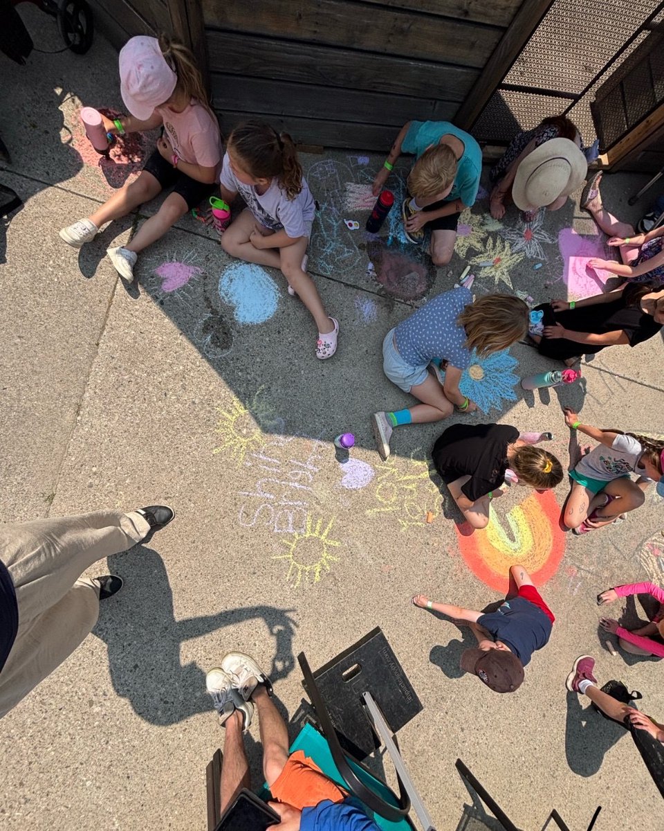 Only 3 Noon Hour Concerts left this summer! You won’t want to miss The Kramdens, this Friday at 12pm 🥁 

📌 Noon Hour Concert Series 
📅 Fridays in June &amp; July 
🕒 12pm - 1pm
🎟️ Free admission
📍 St. George’s Square 
👫 Family friendly 

We’ll see you there!