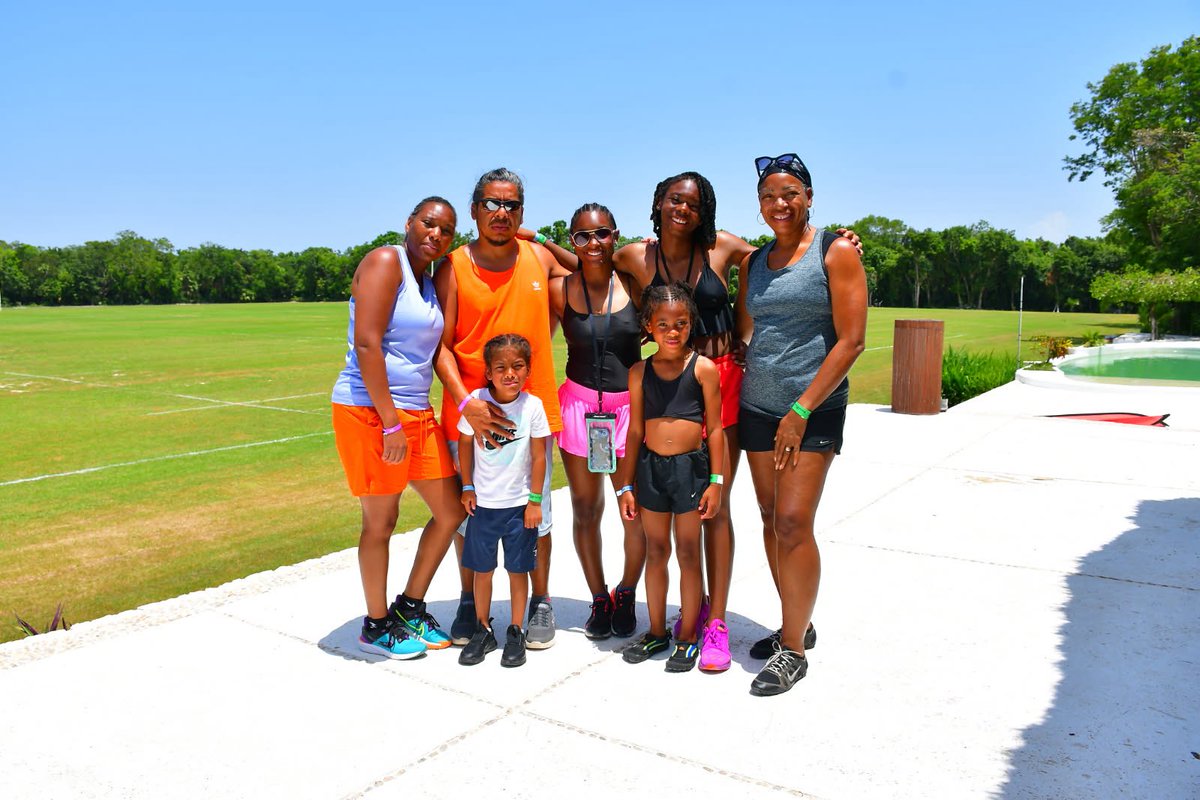 KyMoore2027's tweet photo. Week off in Cancun with the family-was a perfect reset 🌴🌊!! Grateful for the peace, the sunshine, and the change of pace. Now it’s time to lock back in and get back to the grind .💪 #ResetAndRefocus #BackToWork
@SoftballTdb @FDpatriots @coachmegsmith @c_lyon22 @coachkiwij @Coach_A_Mo @Meg_Hill22 @JakeCombs_ @JmeStan15 @CoachCButler @kara_shutt @CoachFuller7 @CoachMoWyatt @LLefty18 @SierraVanzant @kianarae20 @ShaneWinkler @HollarShena @ToriTyson @BuschgansAshley @jmrw20 @CoachBurns17 @CoachA2320 @ashleyweingartz @NCATSOFTBALL @MaggieMrowka