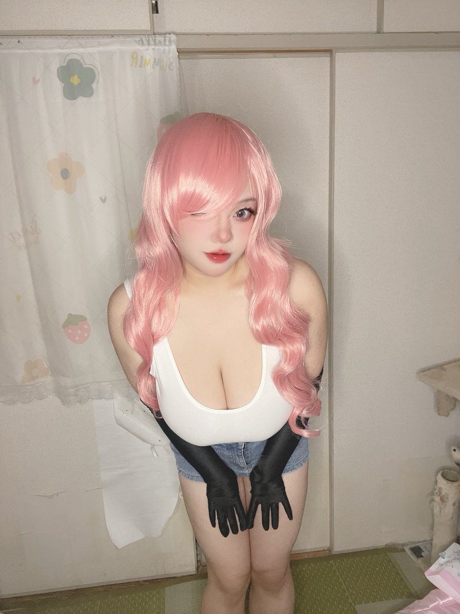 大哥@アニキC1071日目東ヤ48a tweet media