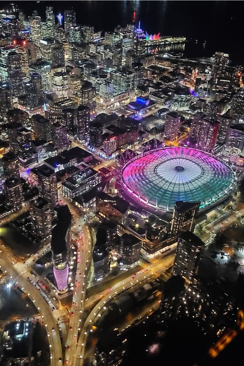 TrishJewison's tweet image. Hump Day photo dump around #Vancouver 📷