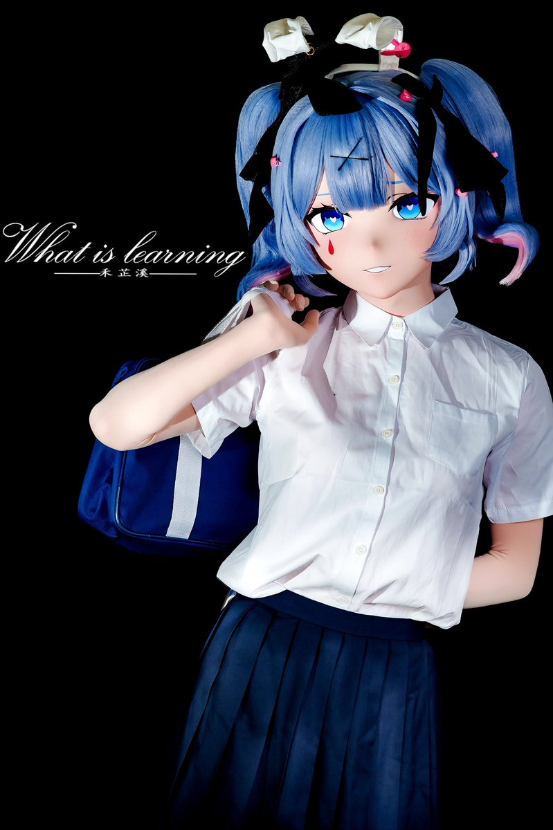 Ihatethestudy77's tweet image. 校园兔子洞
📷/🪄/出镜:我
🎭:@Shushu_kigurumi
#kig #kigurumi #初音ミク #兔子洞 #miku #新人 #cosplay