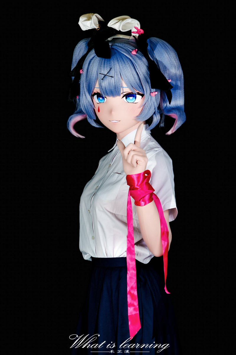 Ihatethestudy77's tweet image. 校园兔子洞
📷/🪄/出镜:我
🎭:@Shushu_kigurumi
#kig #kigurumi #初音ミク #兔子洞 #miku #新人 #cosplay