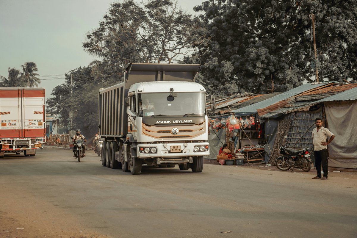 What are the stories you have heard about truck drivers??

<a href="/BrianMulondo/">Brian Mulondo</a> and <a href="/Faizafabz/">Faizafabz</a> on #DmightyBreakfast, only on <a href="/933kfm/">933 KFM</a>.
Listen Live: kfm.co.ug/?utm_medium=so…?