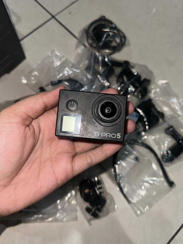 sakotengenak tweet media