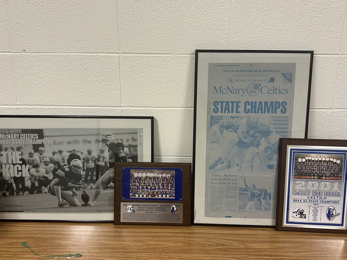 McNary Football Family tweet media