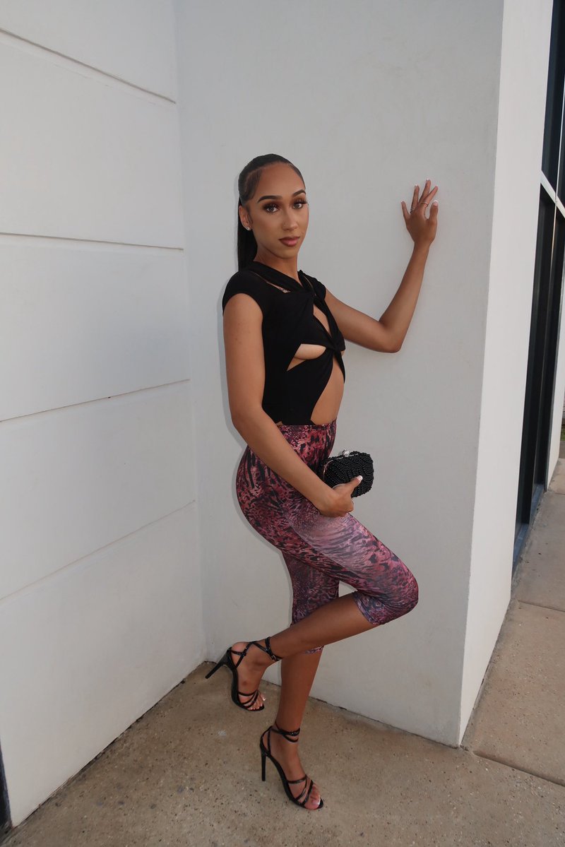 DaRealBrandy's tweet image. I’ll leave these here✨