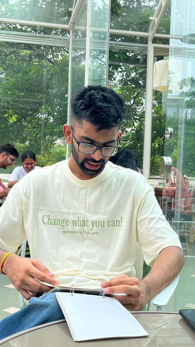 Kalter Mego tweet media