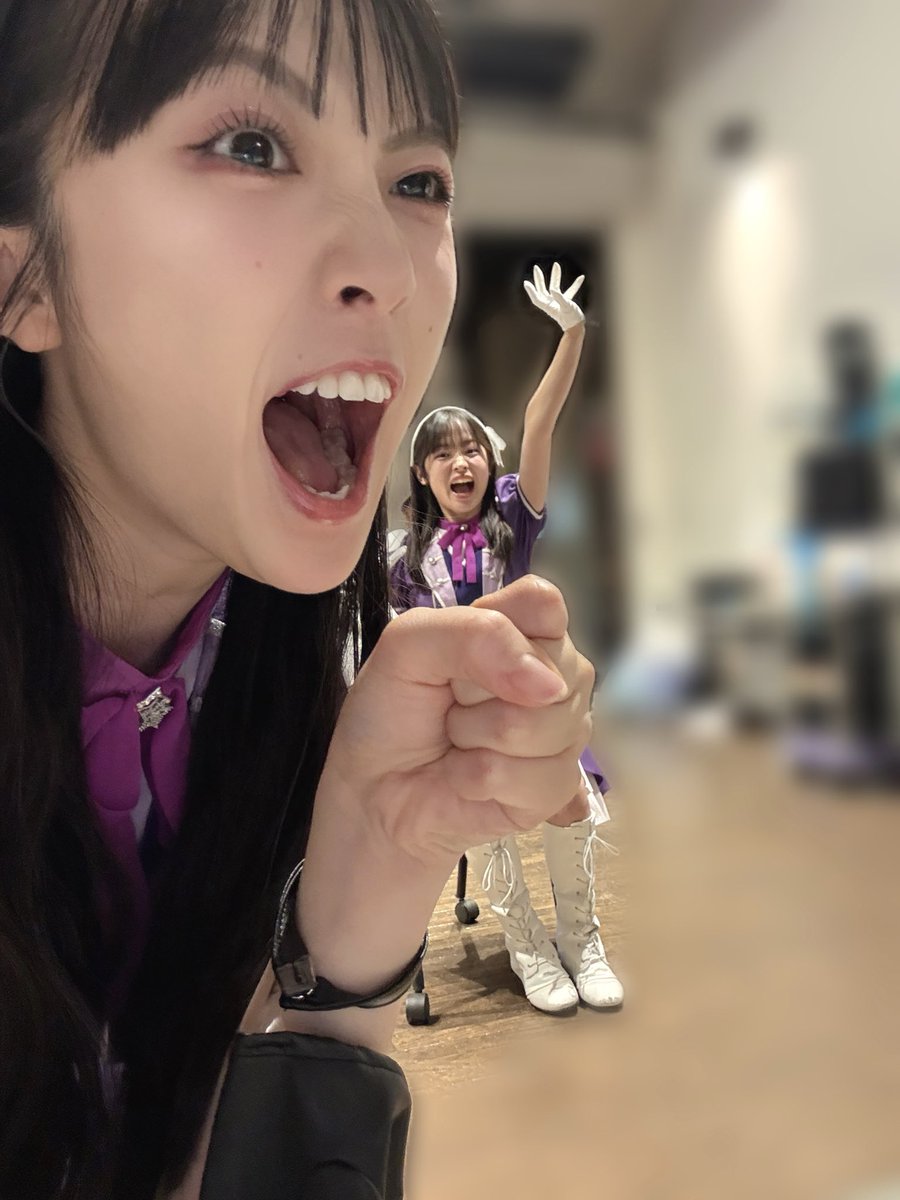 0927_yuina's tweet photo. とある日の4コマ漫画。
ビッグマック好きなビッグな熊（大熊）を、
#結那爆食部 🧸🤤　　…#AiScReam #Liella https://t.co/ErDxWA3tH4