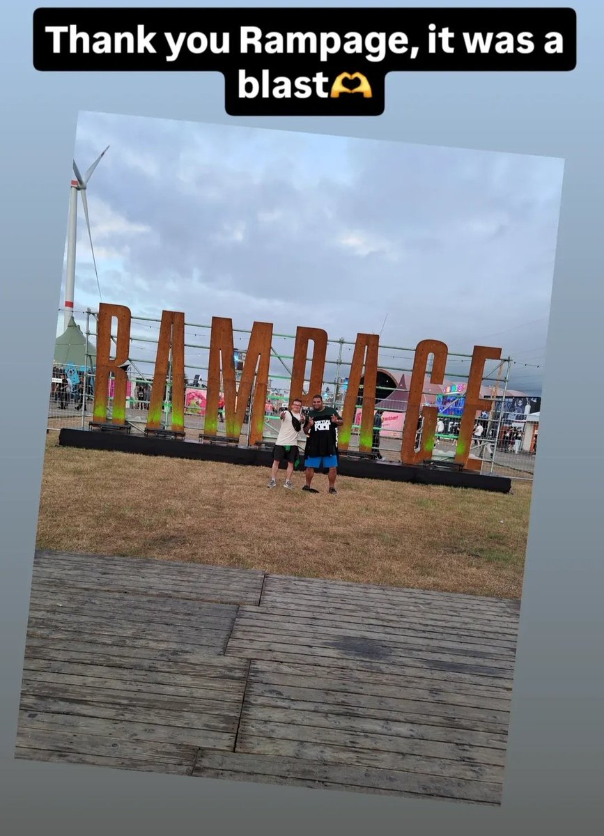 Had an amazing weekend feat. <a href="/Liquid_SSBU/">Liquid</a> &amp; more 😎 Thank you <a href="/WeAreRampage/">Rampage</a>