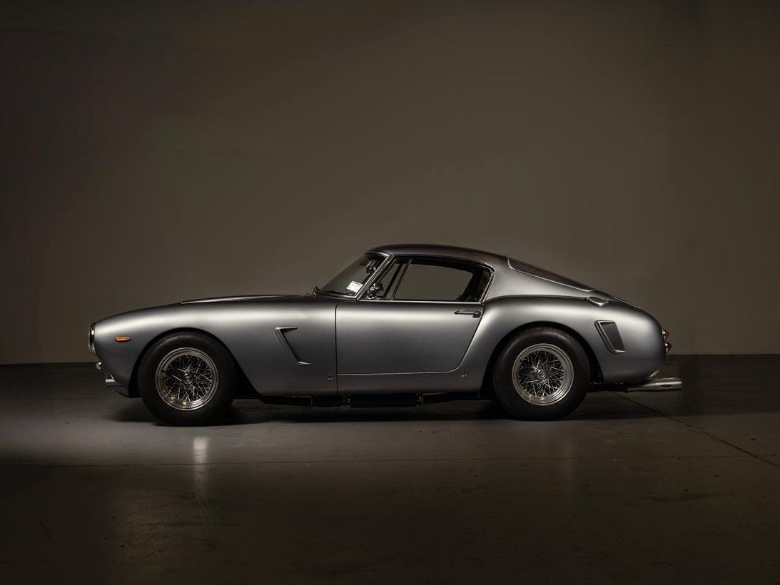 Natalia_66231's tweet photo. 1961 Ferrari 250 ๐๐ท
Hand-built elegance, V12 soul.
Not just a car โ it's rolling art. Would you take the keys or just stare? ๐๐
#Ferrari250 #VintageFerrari #ClassicBeauty #CarCulture #ItalianIcon https://t.co/qV4NVJXk36