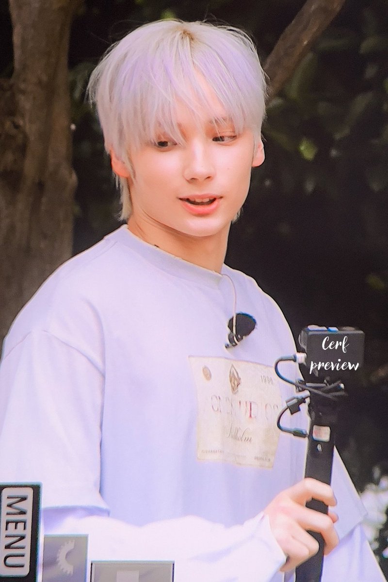 250710
🤍🩶
#휴닝카이 #HUENINGKAI #ヒュニンカイ