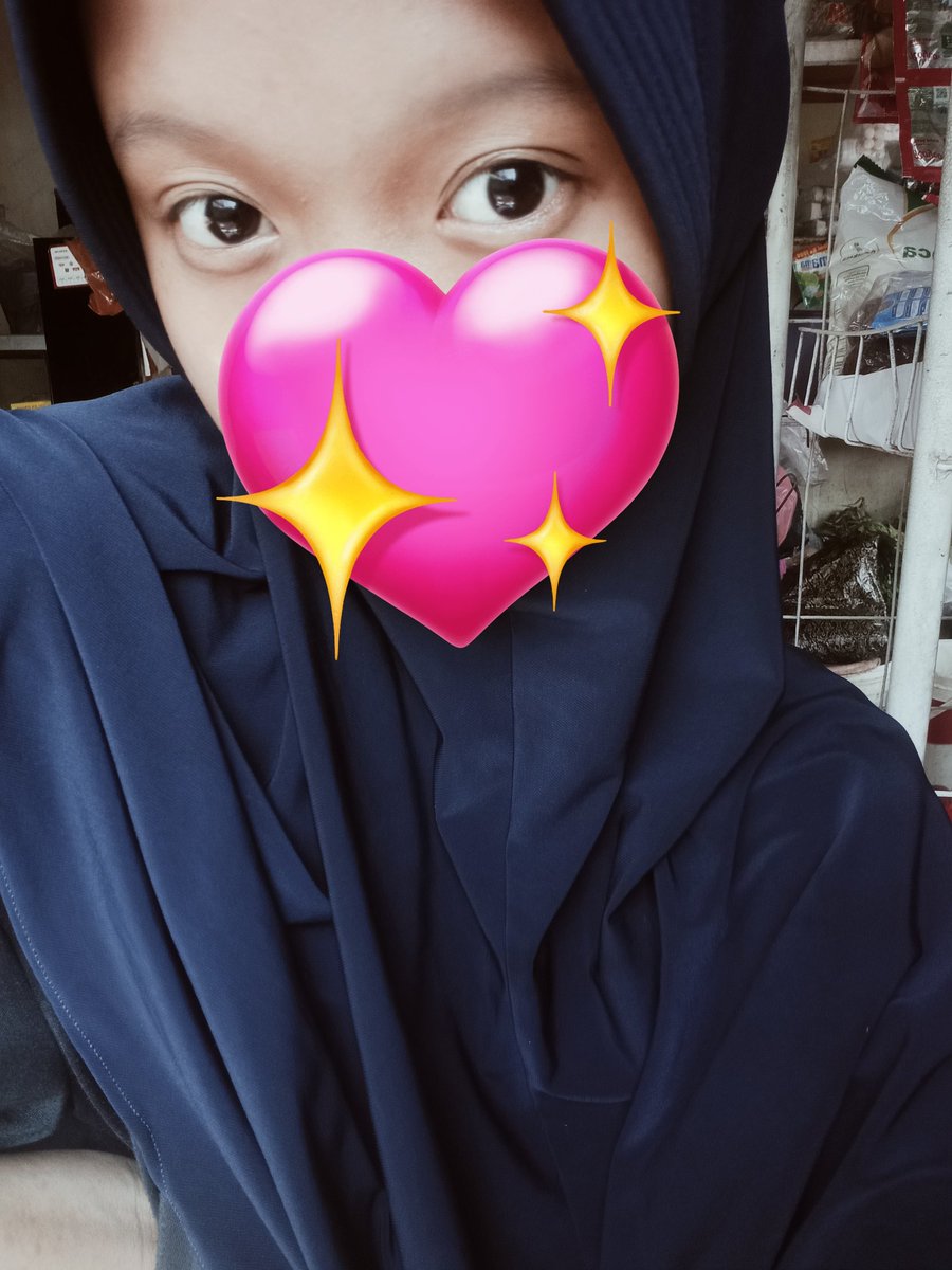 jcucoklat's tweet photo. besok ak nambah usia dyem... muka orng yg aneh.. https://t.co/uk2jdU7YCU