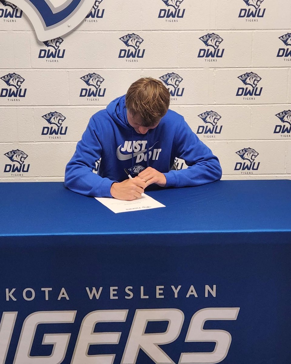 Ryan Yackley (@coachyackley) on Twitter photo Couldn’t be prouder of you!! It’s been an absolute privilege to coach this young man and seeing him develop.
Excited to see all the great things ahead for you buddy!! <a href="/dwusports/">DWU Athletics</a> is lucky to have you, and we’ll all be cheering loud back home! 🐅💙! #GoDWU #XCfamily #ProudCoach Couldn’t be prouder of you!! It’s been an absolute privilege to coach this young man and seeing him develop.
Excited to see all the great things ahead for you buddy!! <a href="/dwusports/">DWU Athletics</a> is lucky to have you, and we’ll all be cheering loud back home! 🐅💙! #GoDWU #XCfamily #ProudCoach