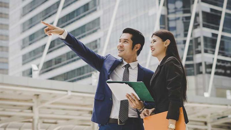 VietnamBriefing's tweet image. Vietnam streamlines #HighTech &amp;amp; #Semiconductor investments with a new #FastTrackApproval process—certification in just 15 days! A game-changer for #ForeignInvestment seeking speed &amp;amp; clarity 🇻🇳💼

Discover how your business can benefit ⤵️
ow.ly/BgGo50Wc443