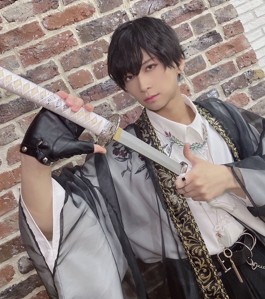 荒牧慶彦さん 荒牧慶彦 official (@aramakiofficial) / X