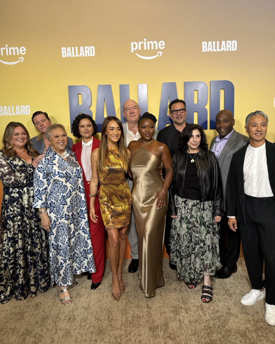 The cold case crew is looking 🔥 at the #Ballard premiere.
