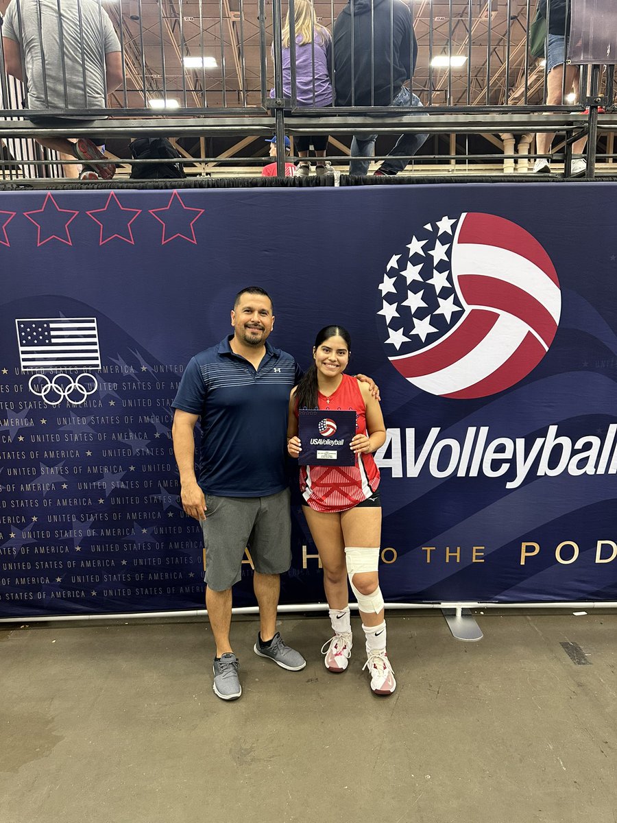 Nia Robles tweet media