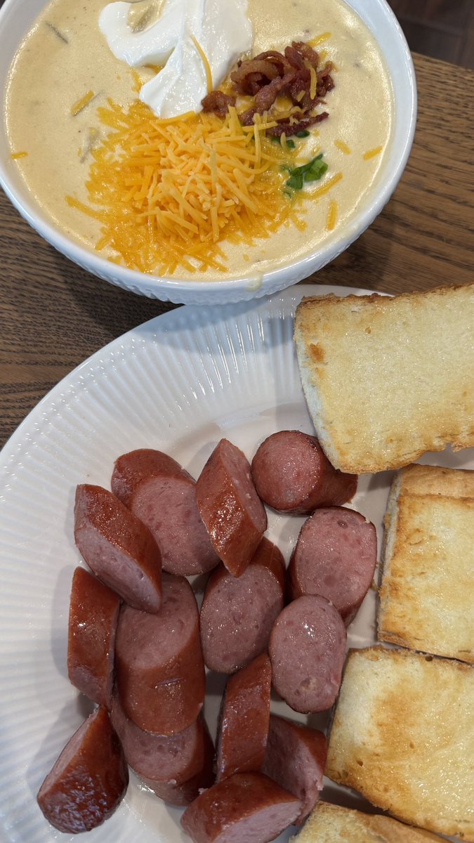 PeeShayy's tweet image. 7-9-2025 #ChefTuNu 🫃👩‍🍳