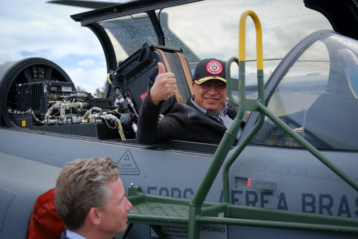 Va el cambio de la flota aérea estratégica de Colombia.