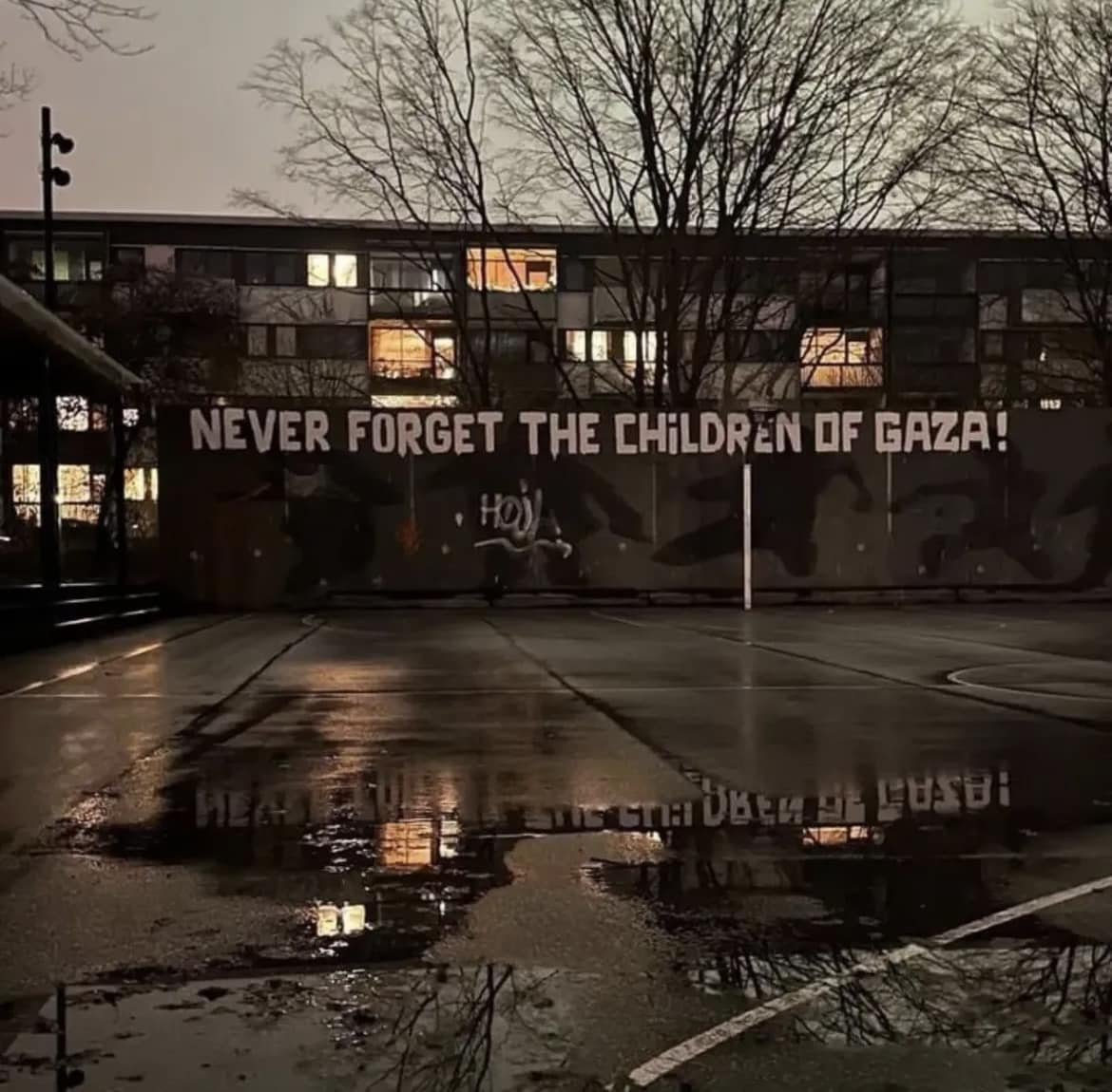 ultras_antifaa's tweet image. PHOTO | "NEVER FORGET THE CHILDREN OF GAZA!"