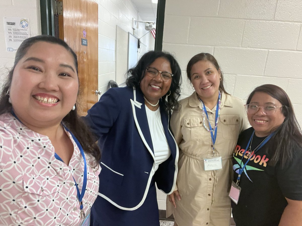 graciousflower1's tweet photo. 1st day of the CSSummer2025. Filipino teachers with the ever dynamic @mellottahill1 Anchored in Excellence, #pinoyJ1teachers are gearing up. https://t.co/o9axAjmWhW