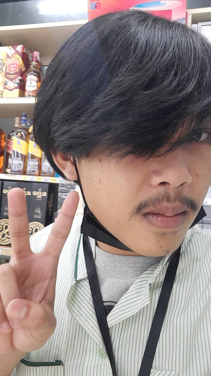 WiCitt93222's tweet photo. หาค่าขนม โอนเร็วๆแถวนี้มีป่ะ🤣   #พัทยา #พัทยาfwb #พัทยาใต้ #พัทยาตอนนี้ https://t.co/KCJOjLW3Kj
