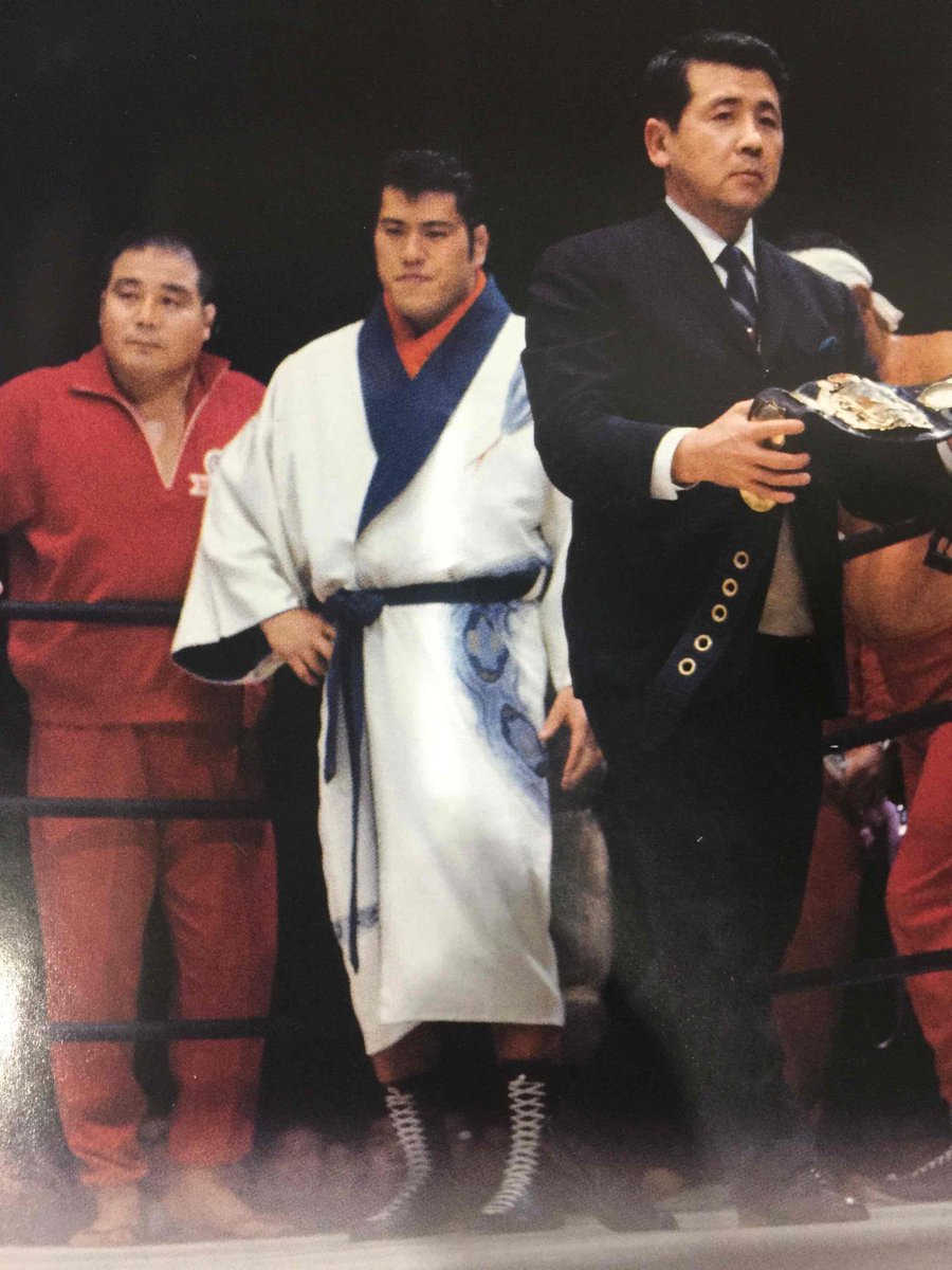 【超猪木展in阪神百貨店】

猪木が大阪の夏をさらに熱くする！

今夏、8月8日(金)から18日(月)までの11日間
#阪神梅田本店 にて『超・燃える闘魂アントニオ猪木展』を開催致します。

日本プロレス時代の『大蛇』柄のガウンも展示致します。

是非、ご来場ください。

#アントニオ猪木